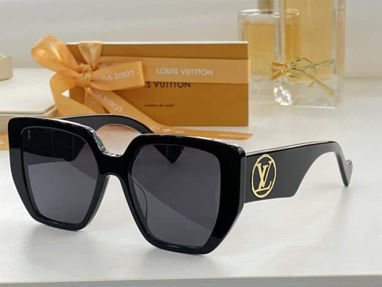 LV SUNGLASSES - GLVT11