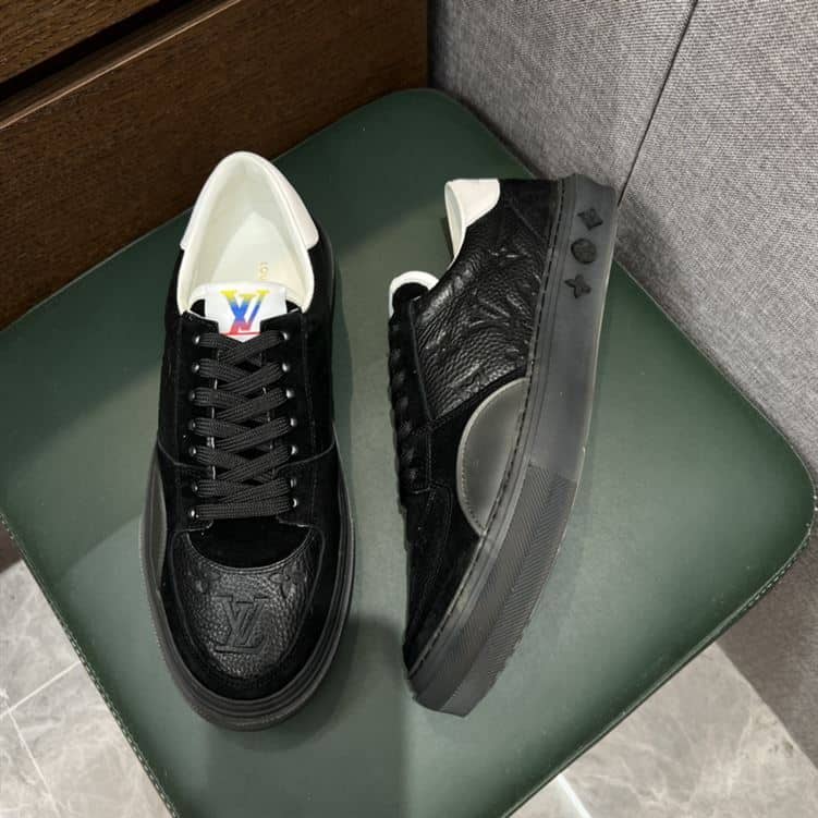 LOUIS VUITTON TRAINER SNEAKER - LSVT281