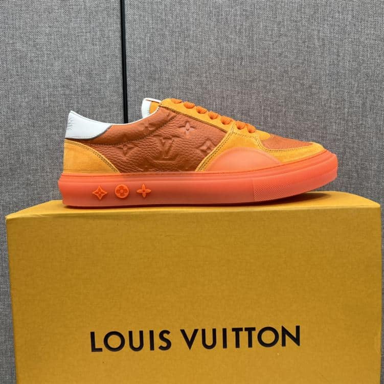LOUIS VUITTON TRAINER SNEAKER - LSVT282