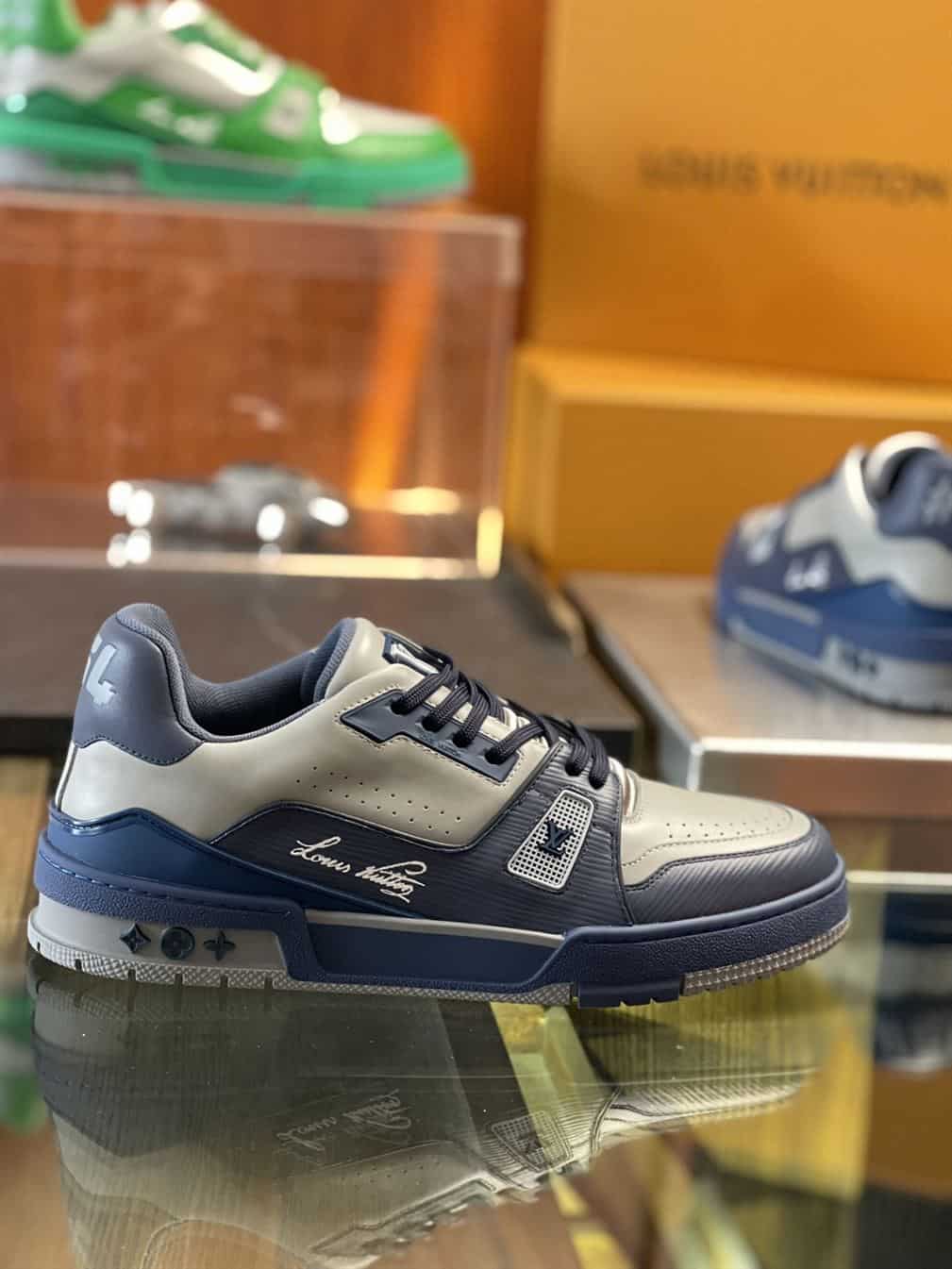 LOUIS VUITTON TRAINER SNEAKER - LSVT287