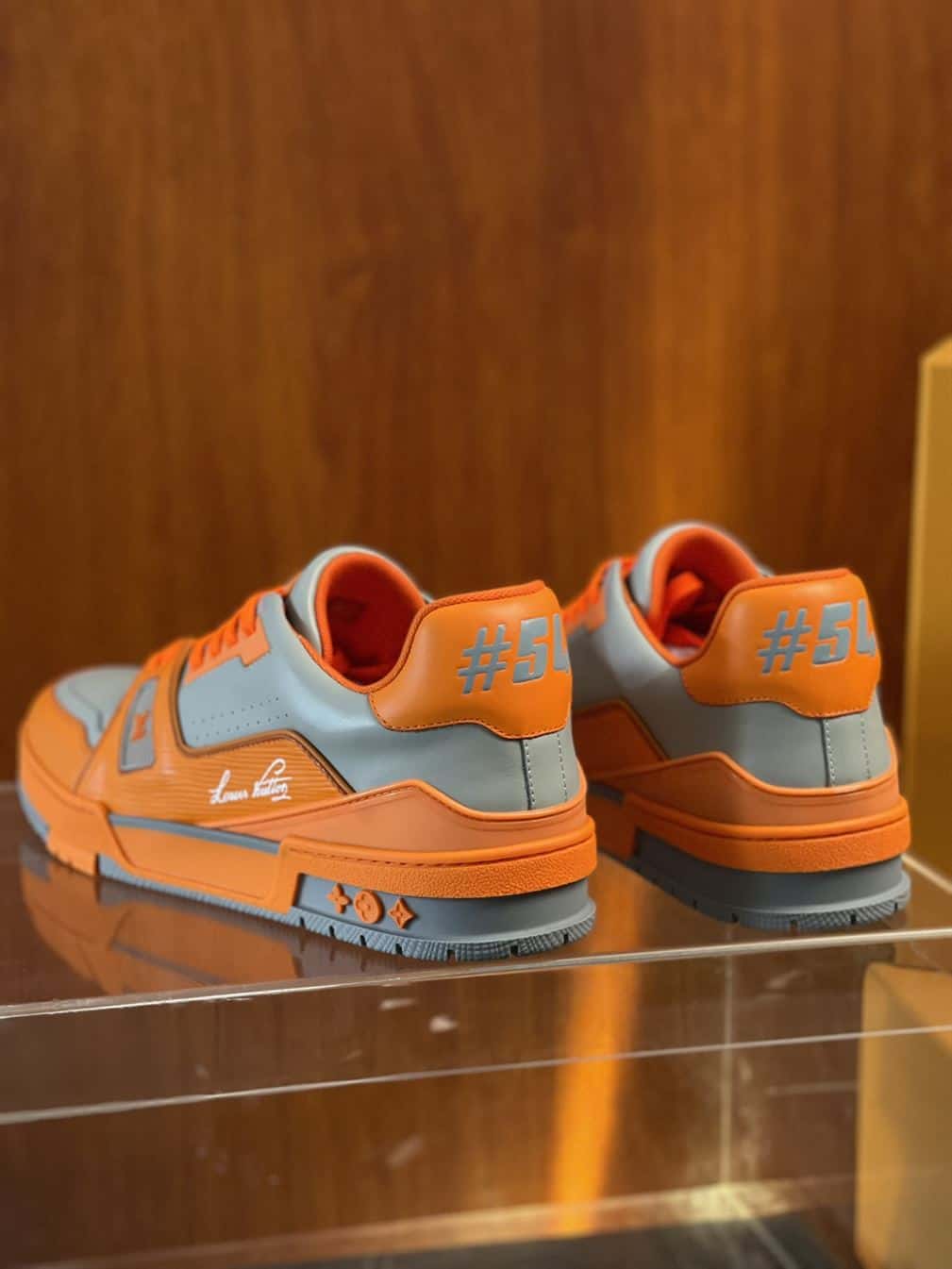 LOUIS VUITTON TRAINER SNEAKER - LSVT289