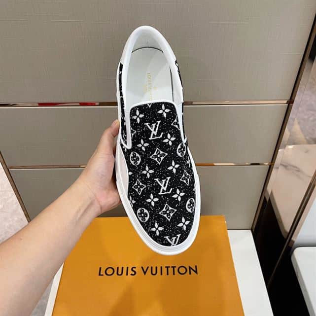LOUIS VUITTON TRAINER SNEAKER - LSVT291