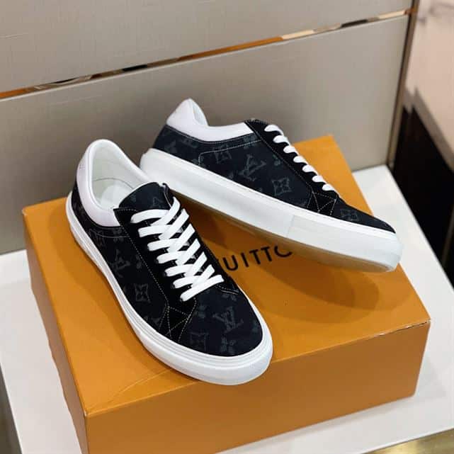 LOUIS VUITTON TRAINER SNEAKER - LSVT298