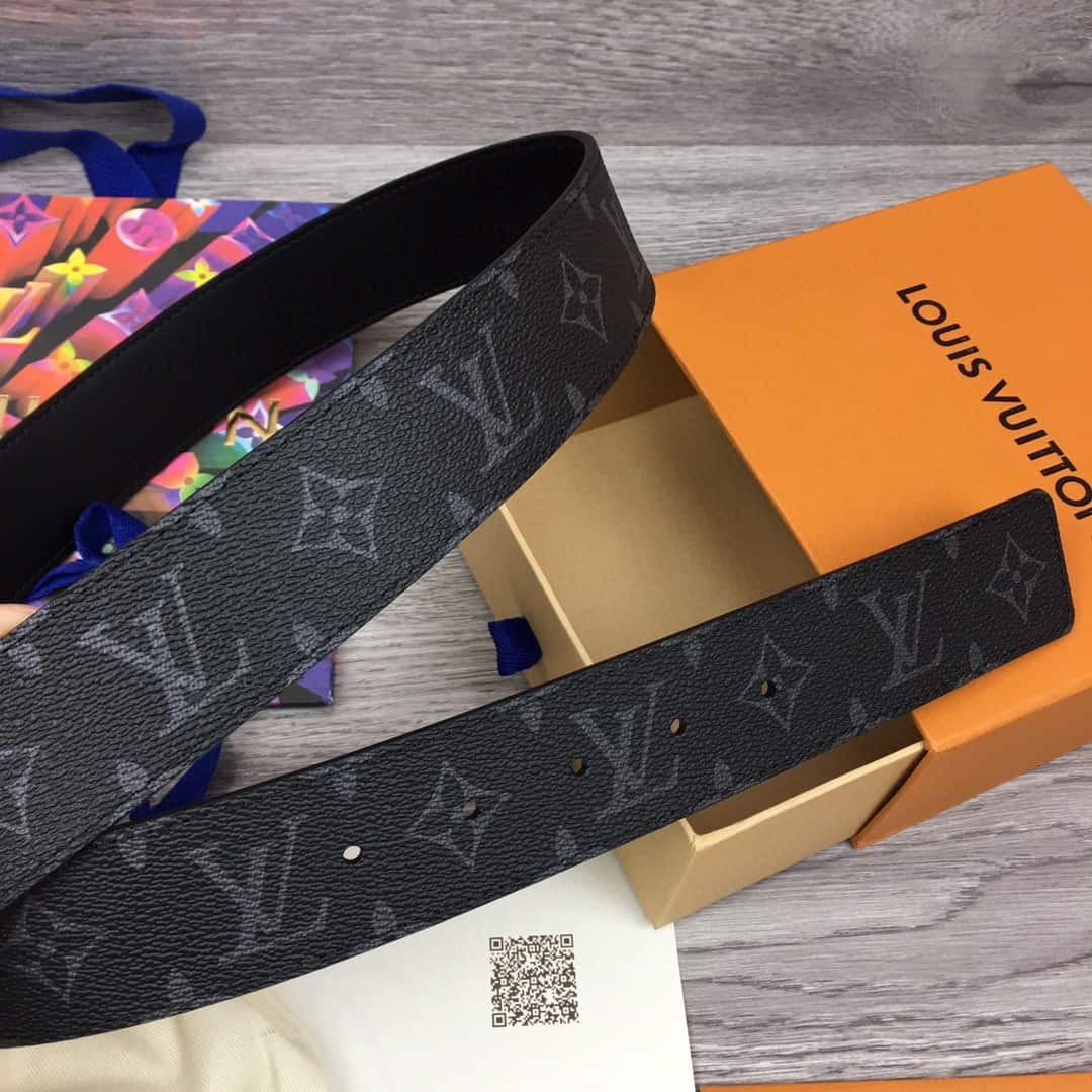 LOUIS VUITTON PYRAMIDE 40MM REVERSIBLE BELT - B180