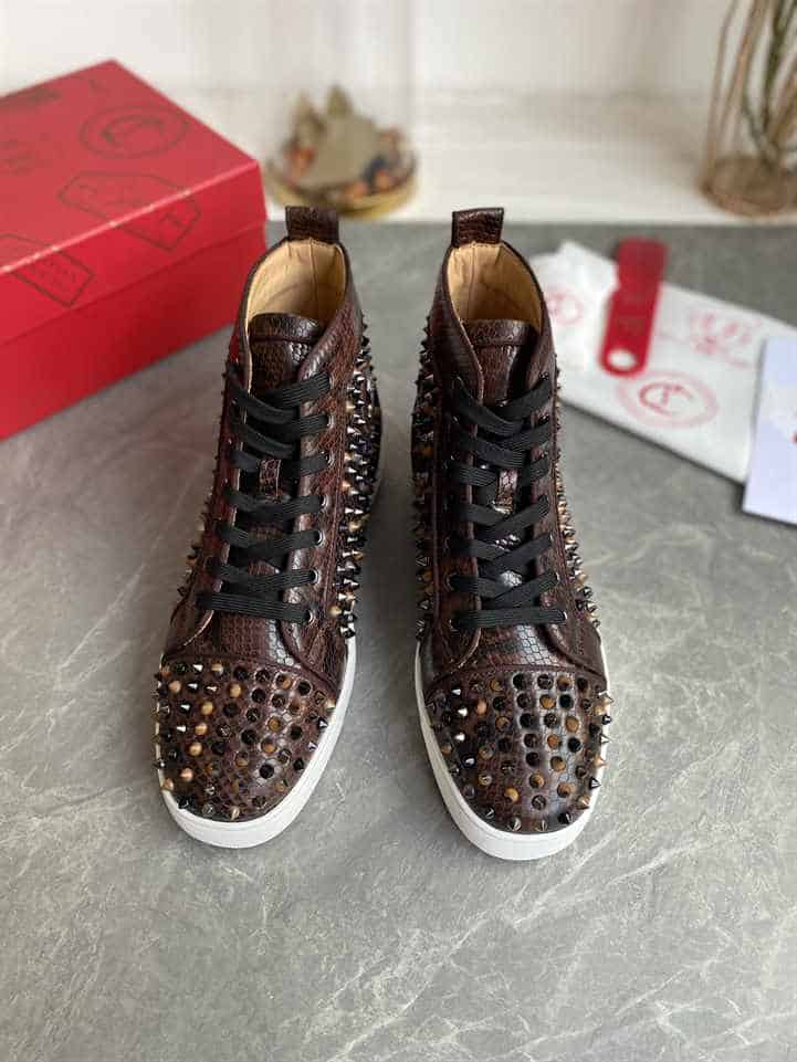 CHRISTIAN LOUBOUTIN HIGH TOP SNEAKER - CL151