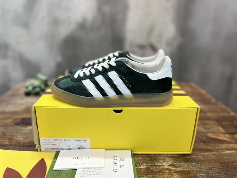 GUCCI GAZELLE SNEAKER - GC108