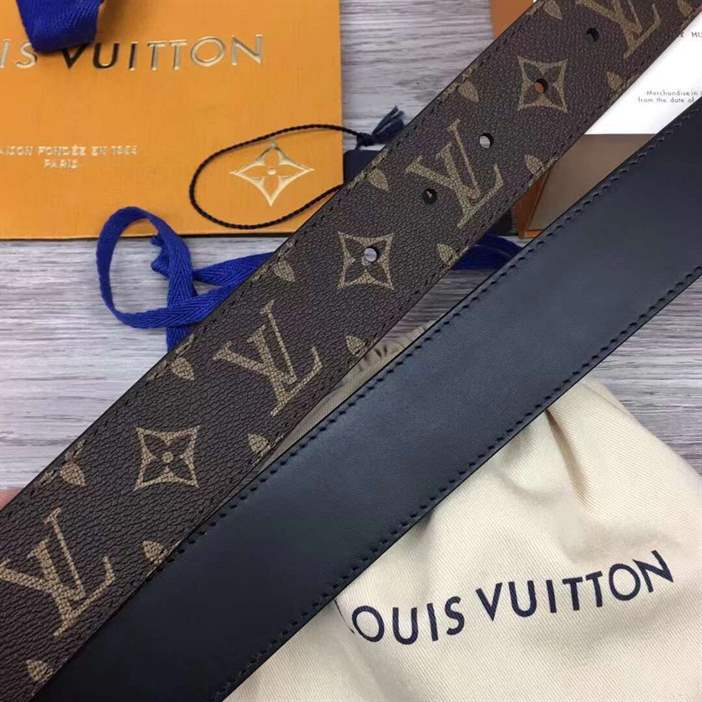 LOUIS VUITTON PYRAMIDE FRAME 40MM REVERSIBLE BELT - B166
