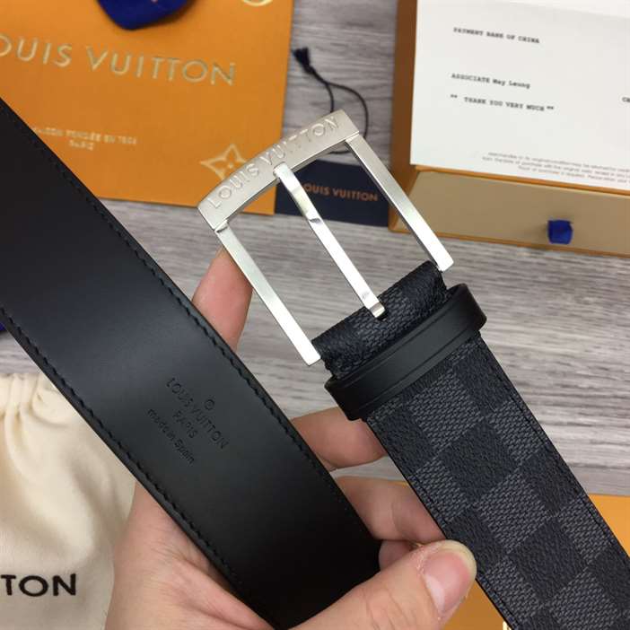 LOUIS VUITTON DOWNTOWN 40MM BELT - B164