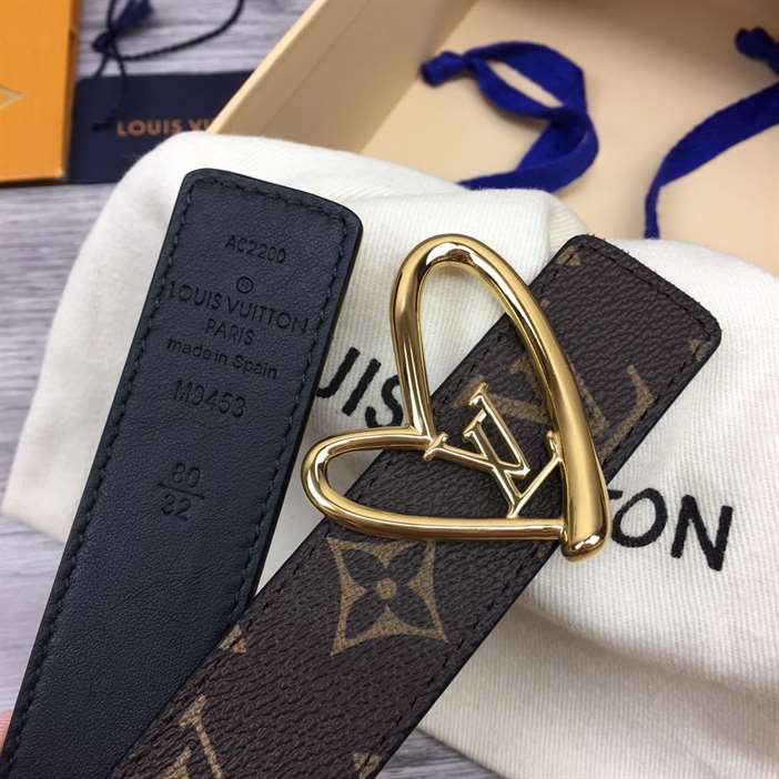 LOUIS VUITTON HEART BELT - B175