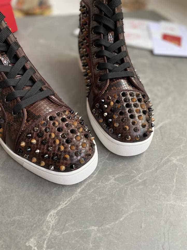 CHRISTIAN LOUBOUTIN HIGH TOP SNEAKER - CL151