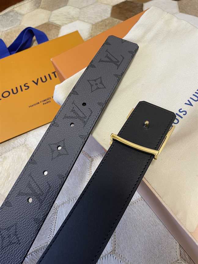 LOUIS VUITTON 3 STEPS 40MM REVERSIBLE BELT - B169