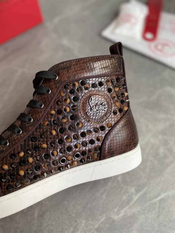 CHRISTIAN LOUBOUTIN HIGH TOP SNEAKER - CL151