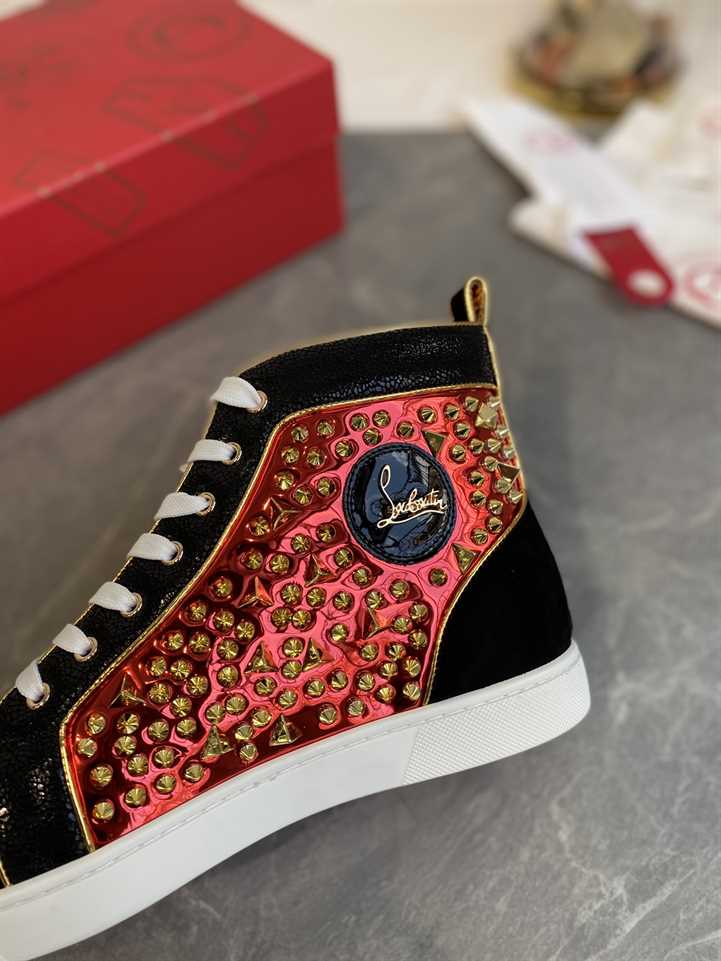CHRISTIAN LOUBOUTIN HIGH TOP SNEAKER - CL152