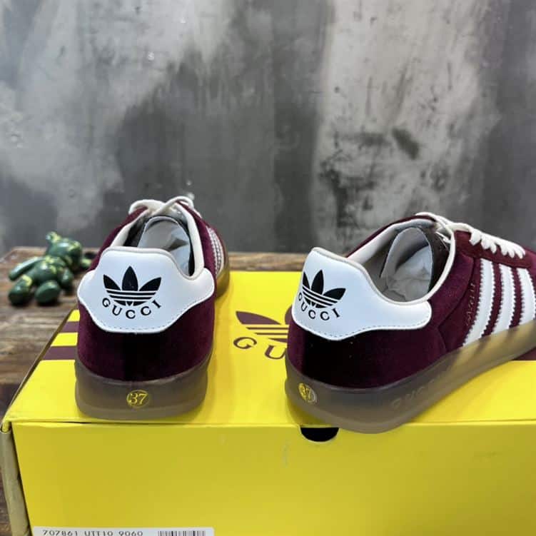 GUCCI GAZELLE SNEAKER - GC109