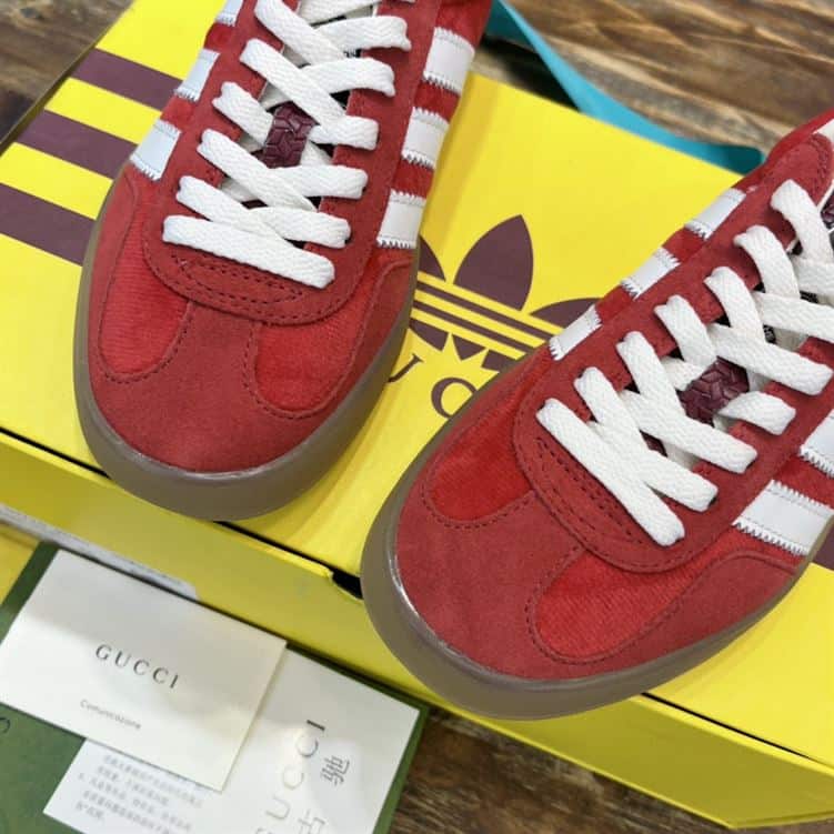 GUCCI GAZELLE SNEAKER - GC112