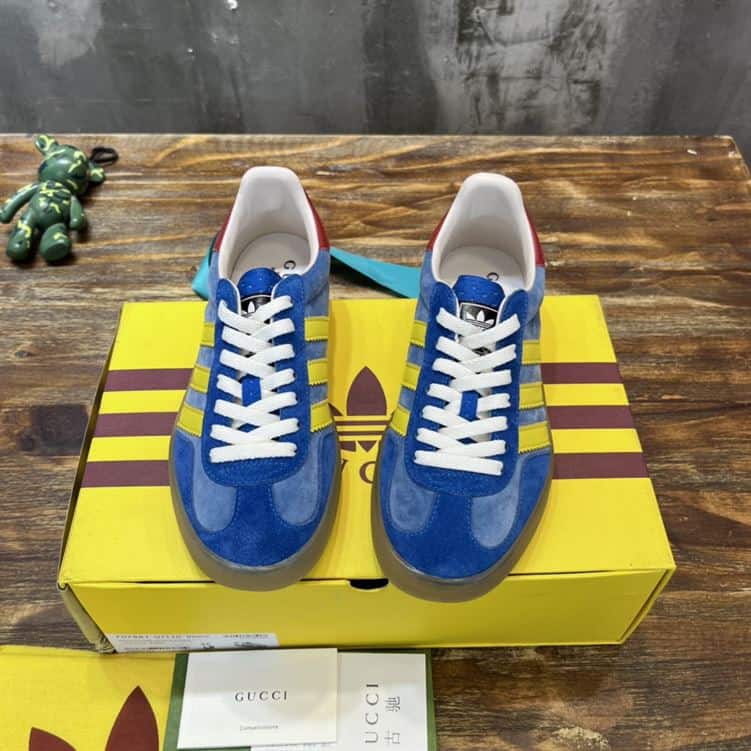 GUCCI GAZELLE SNEAKER - GC113