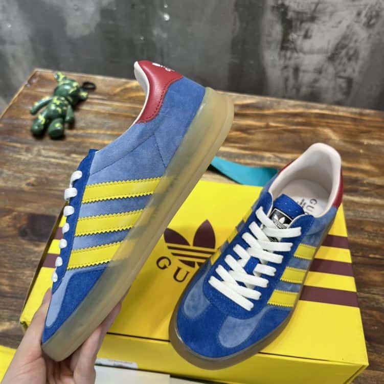 GUCCI GAZELLE SNEAKER - GC113