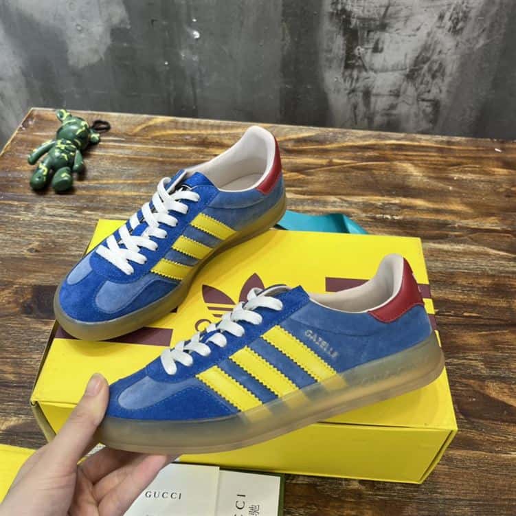 GUCCI GAZELLE SNEAKER - GC113