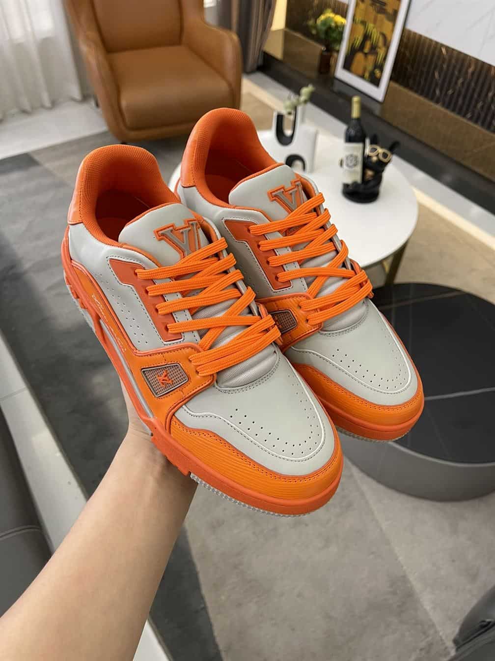 LOUIS VUITTON TRAINER SNEAKER - LSVT310