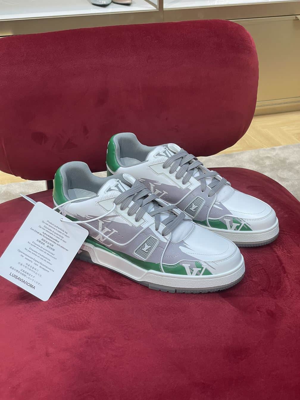 LOUIS VUITTON TRAINER SNEAKER - LSVT313