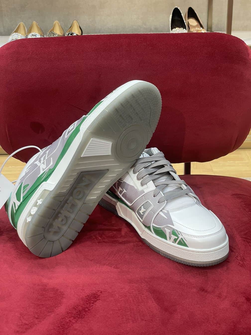 LOUIS VUITTON TRAINER SNEAKER - LSVT313