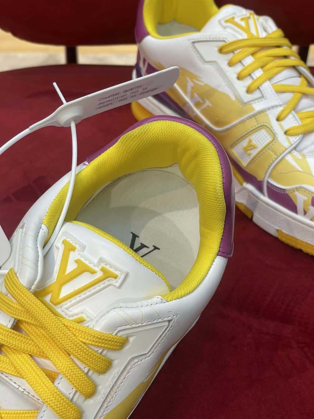 LOUIS VUITTON TRAINER SNEAKER - LSVT314