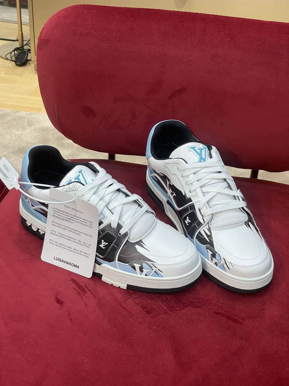 LOUIS VUITTON TRAINER SNEAKER - LSVT315