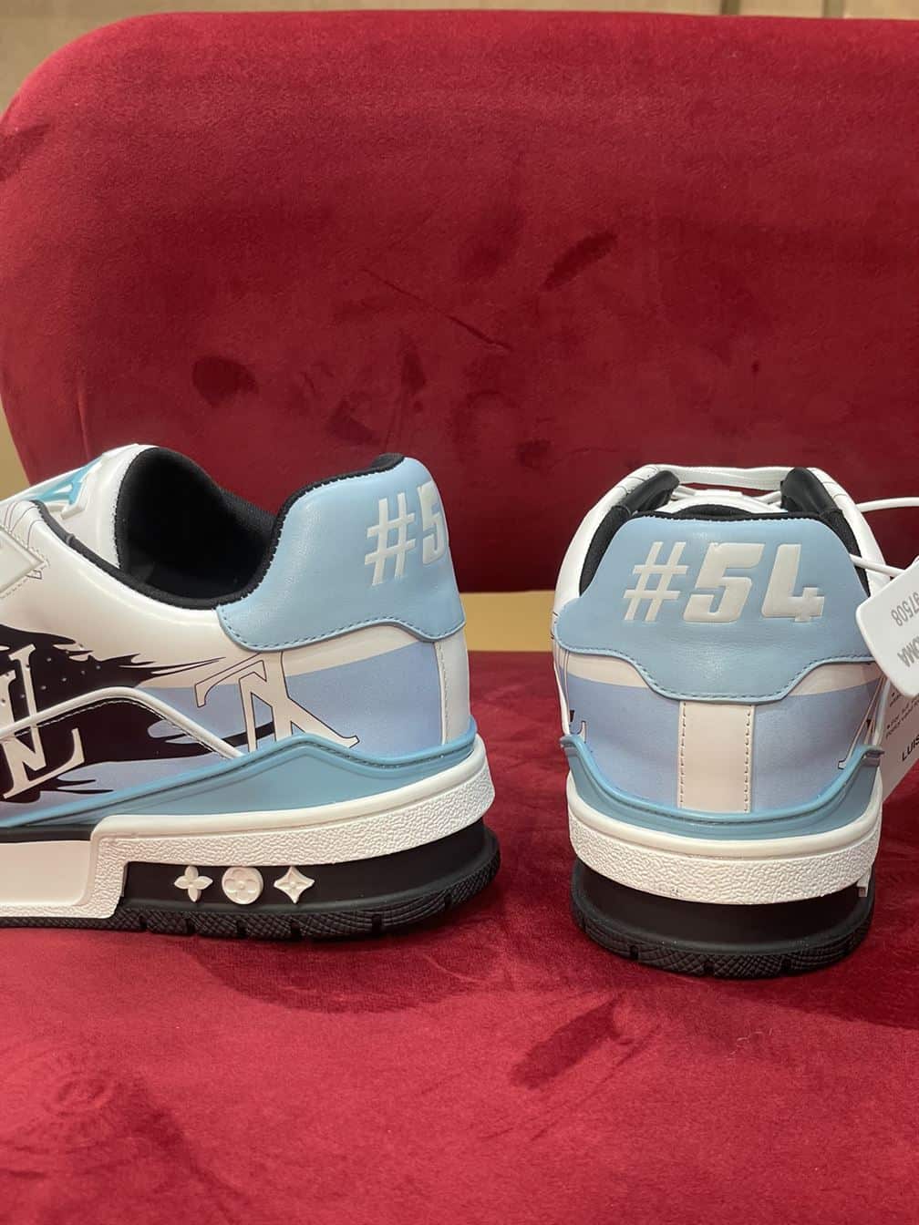 LOUIS VUITTON TRAINER SNEAKER - LSVT315