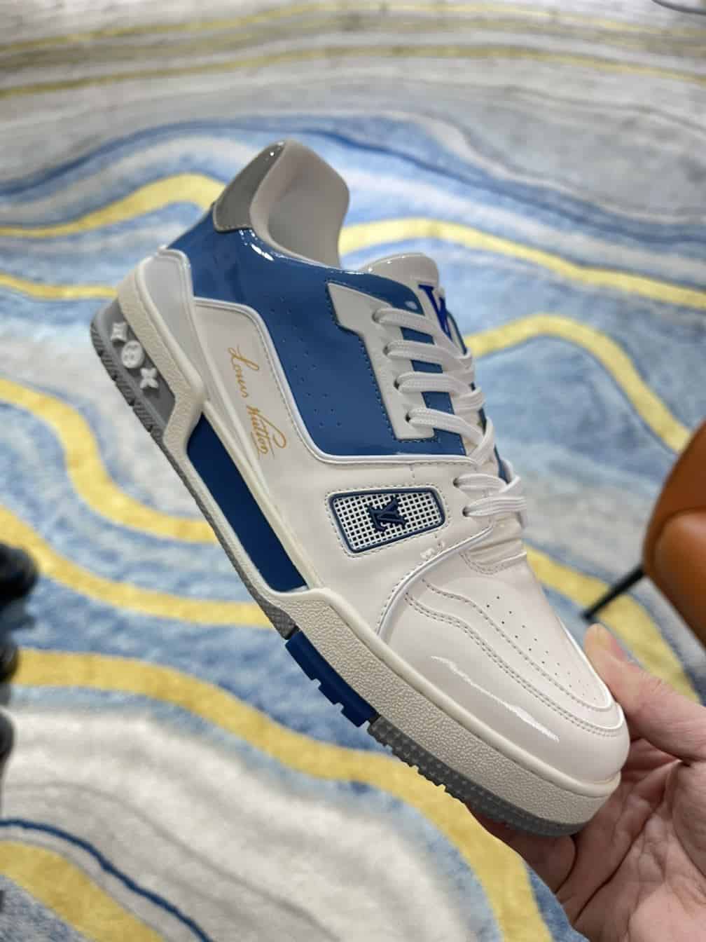 LOUIS VUITTON TRAINER SNEAKER - LSVT317