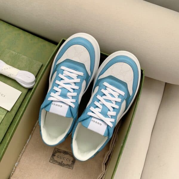 GUCCI MEN'S GG SNEAKER - GC118