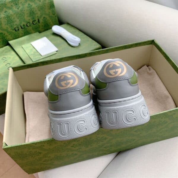 GUCCI MEN'S GG SNEAKER - GC119