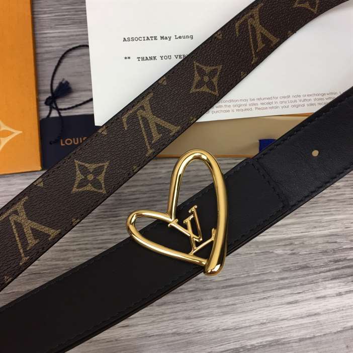 LOUIS VUITTON HEART BELT - B175