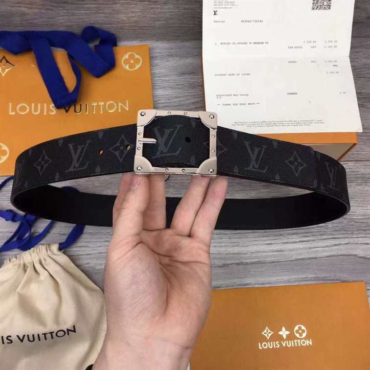 LOUIS VUITTON PYRAMIDE FRAME 40MM REVERSIBLE BELT - B167