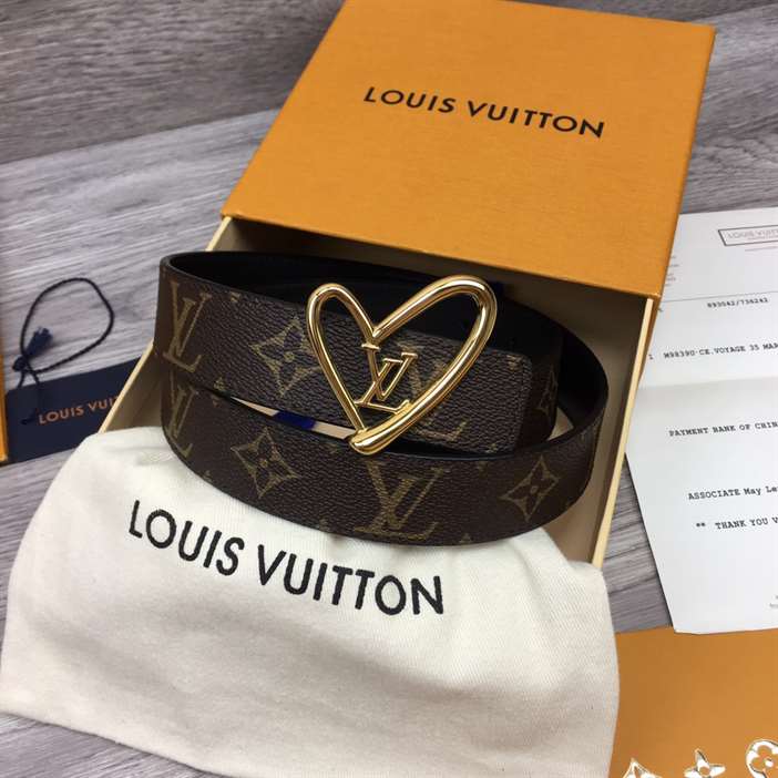 LOUIS VUITTON HEART BELT - B175