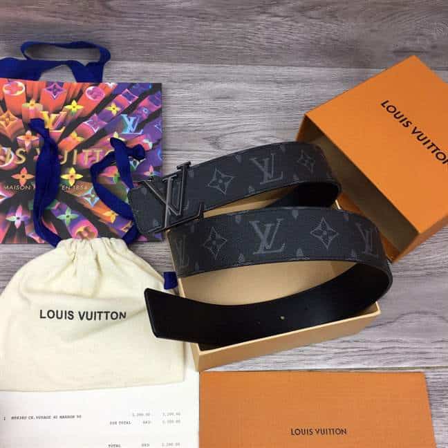 LOUIS VUITTON PYRAMIDE 40MM REVERSIBLE BELT - B179