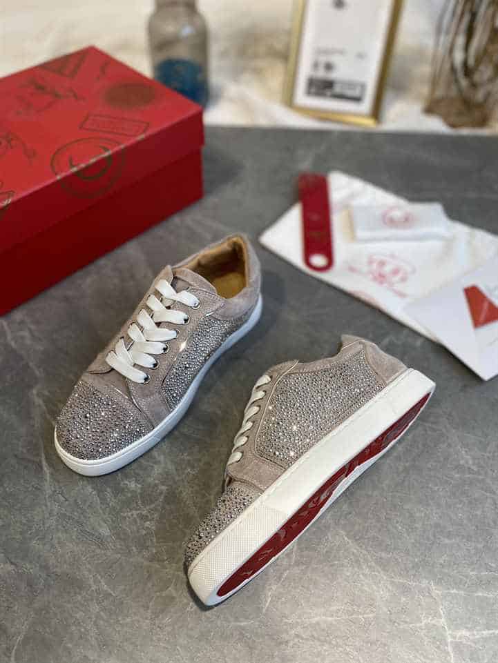 CHRISTIAN LOUBOUTIN LOW TOP SNEAKER - CL161
