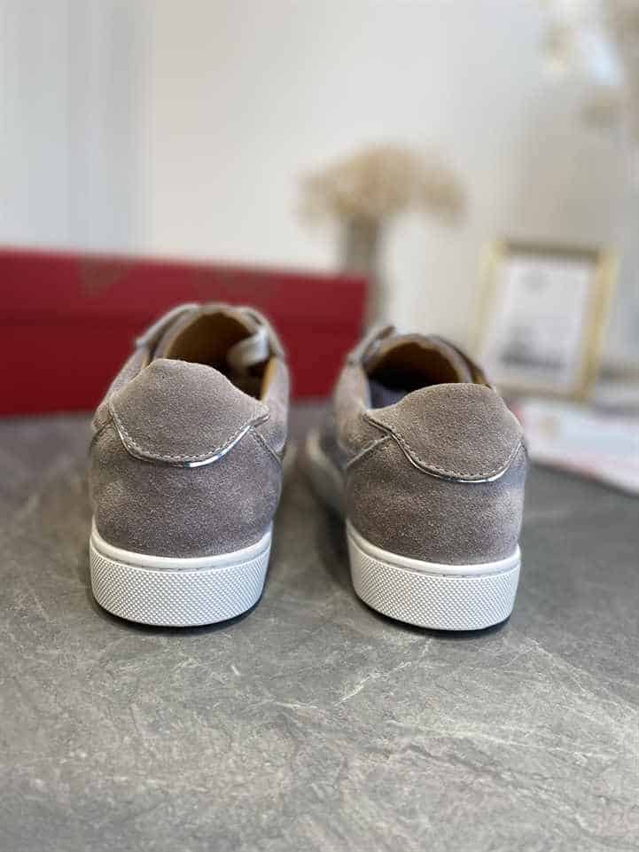 CHRISTIAN LOUBOUTIN LOW TOP SNEAKER - CL161