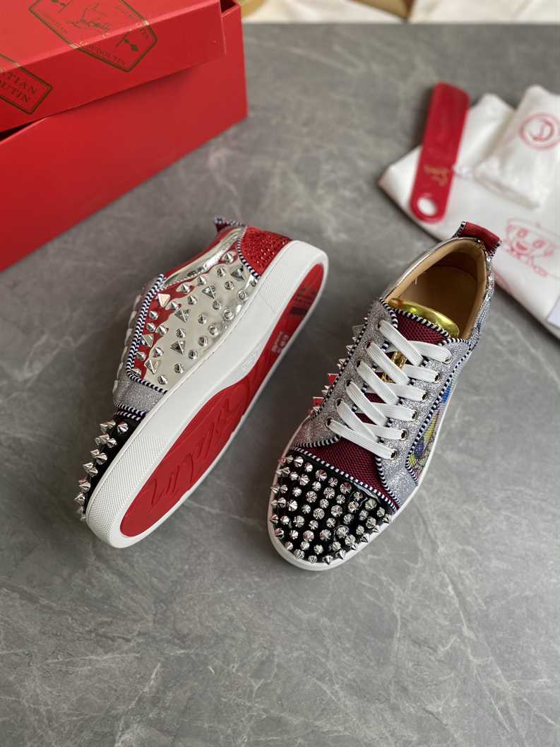CHRISTIAN LOUBOUTIN LOW TOP SNEAKER - CL170
