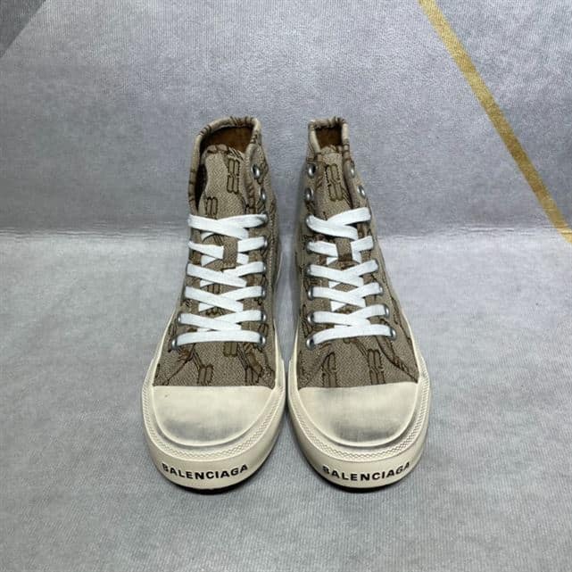 BALENCIAGA MEN'S PARIS HIGH TOP TRAINERS BB MONOGRAM IN BEIGE - BB209