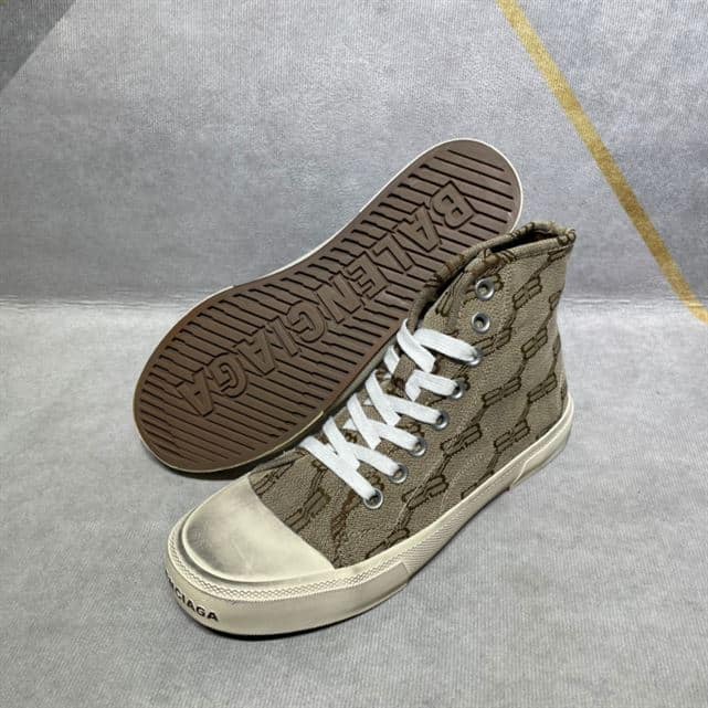 BALENCIAGA MEN'S PARIS HIGH TOP TRAINERS BB MONOGRAM IN BEIGE - BB209