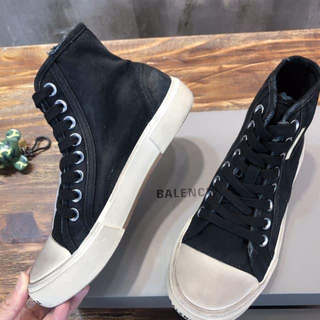 BALENCIAGA MEN'S PARIS HIGH TOP TRAINERS IN BLACK - BB210