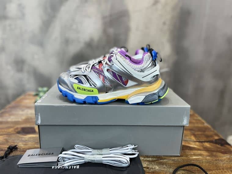 BALENCIAGA MEN'S TRACK TRAINERS IN SILVER - BB208