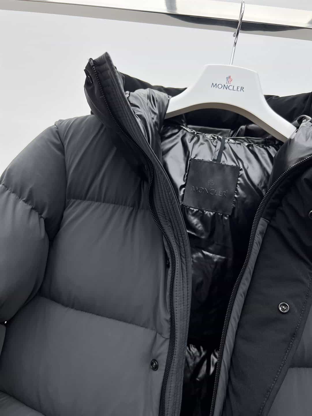 MONCLER JACKET - MJ003