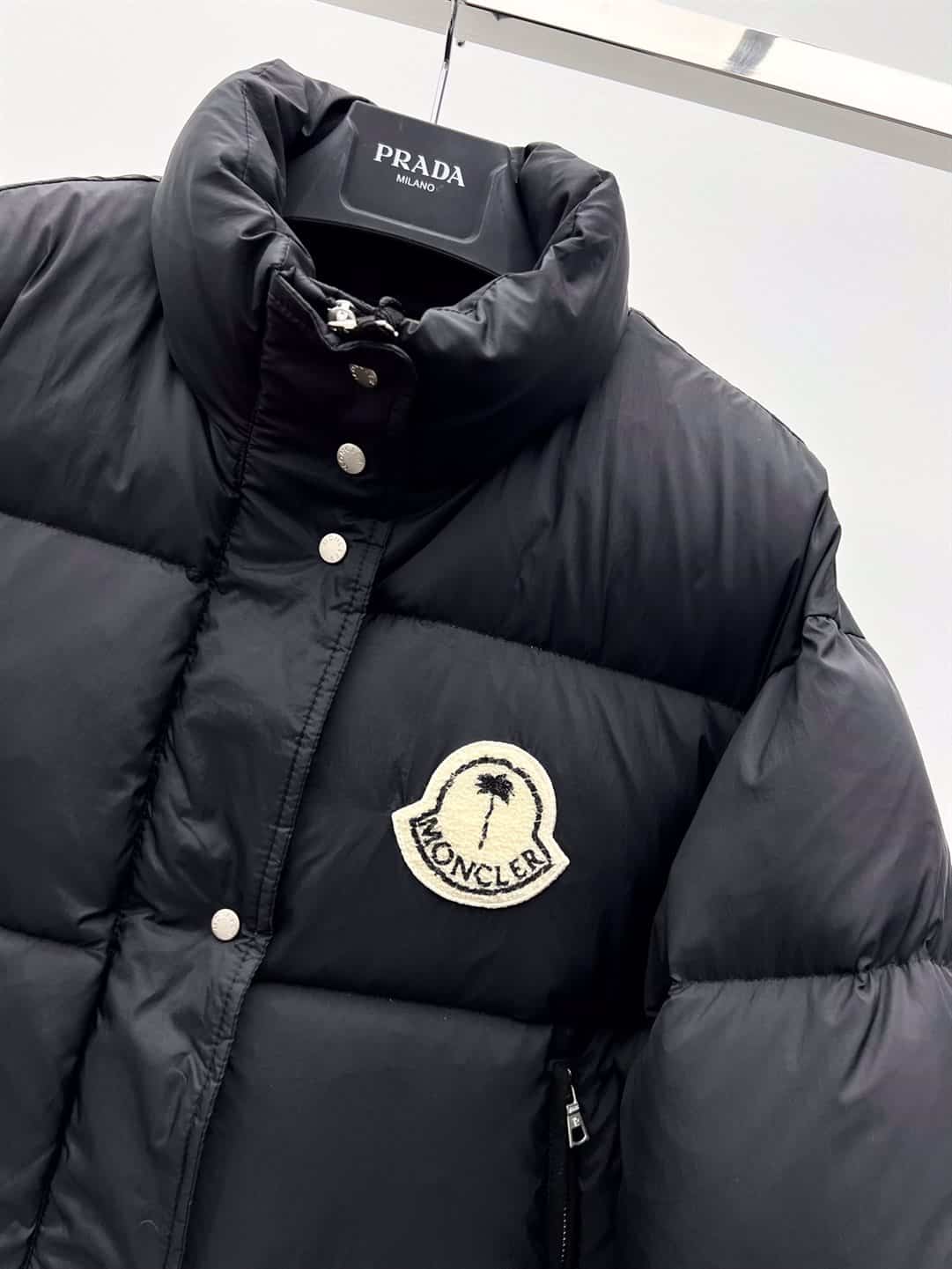 MONCLER JACKET - MJ007