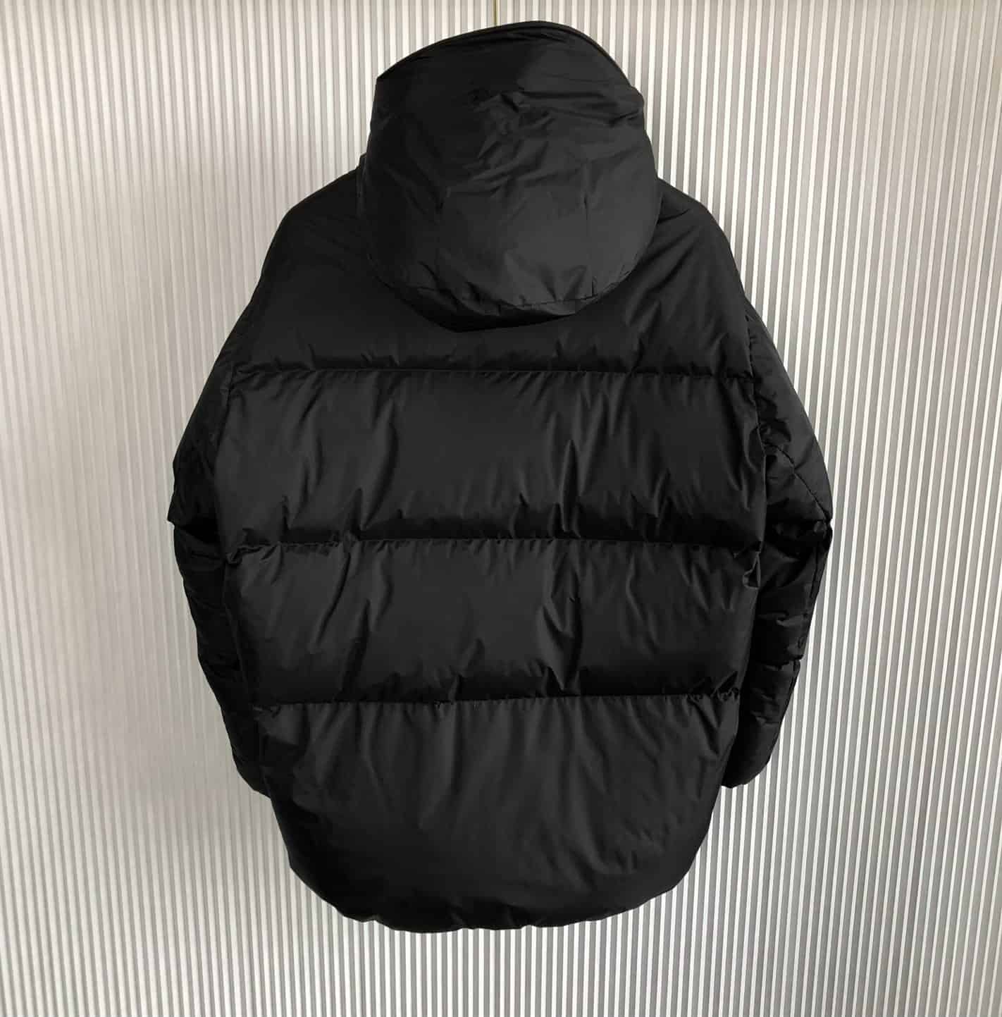 MONCLER JACKET - MJ041