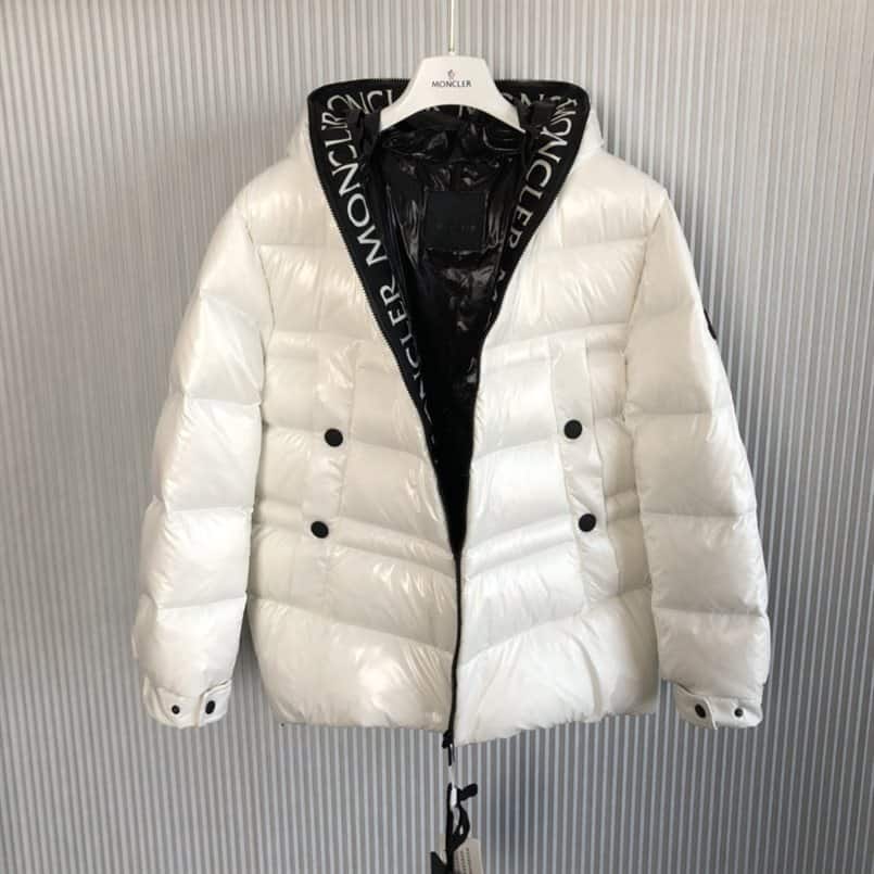 MONCLER JACKET - MJ044