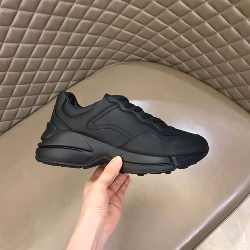 Gucci Rhyton Low Top Sneakers In Black And White – GC125