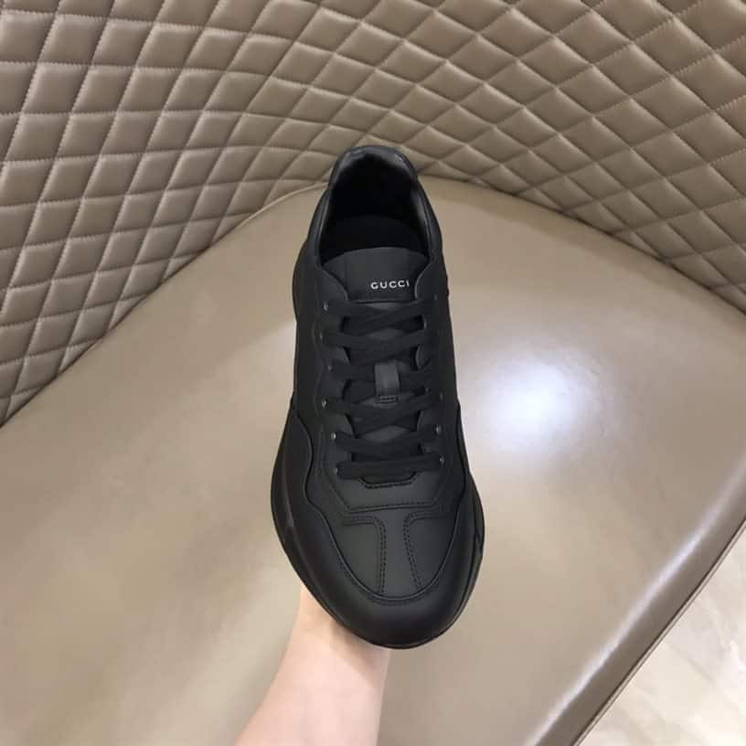 Gucci Rhyton Low Top Sneakers In Black And White – GC125
