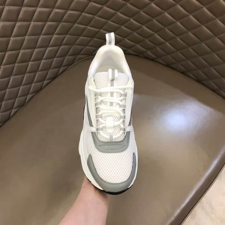 B22 SNEAKER