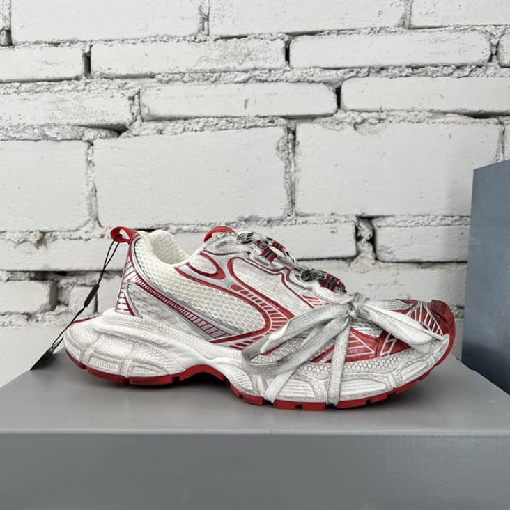 BALENCIAGA MEN'S 3XL TRAINERS - BB212